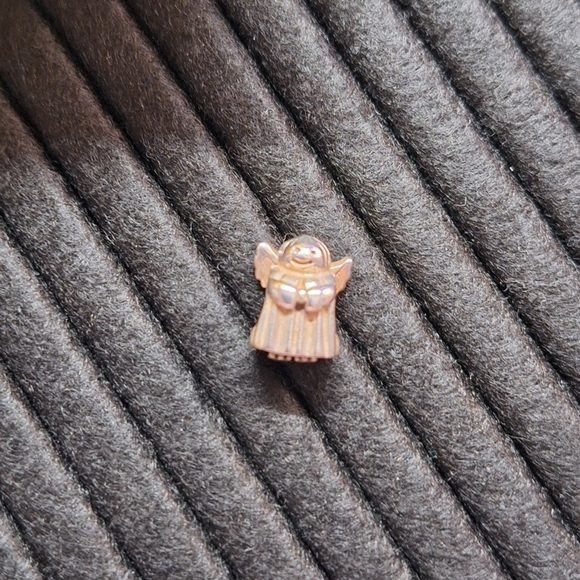 Pandora Charm - Angel - Picture 3 of 3